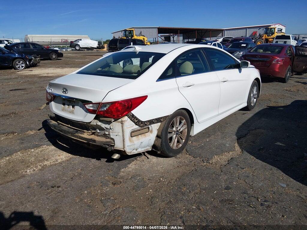 5NPEB4AC0EH906871 2014 HYUNDAI SONATA photo no. 4