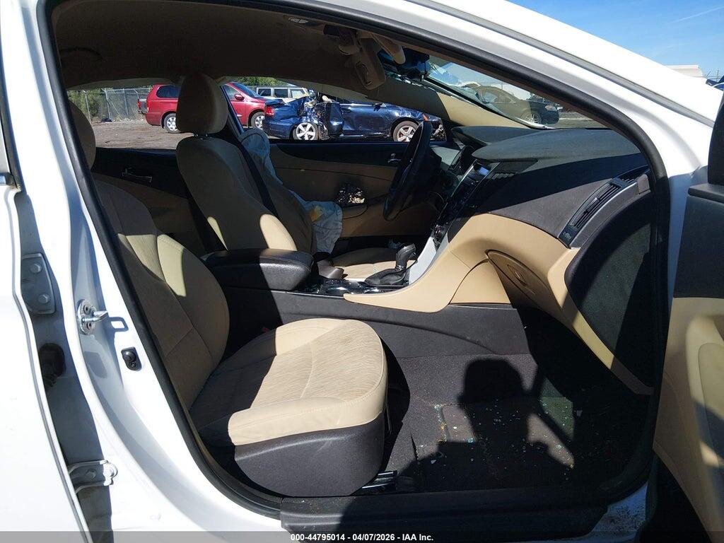 5NPEB4AC0EH906871 2014 HYUNDAI SONATA photo no. 5