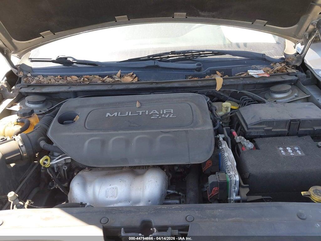 1C3CCCBB3FN680769 2015 CHRYSLER 200 photo no. 10