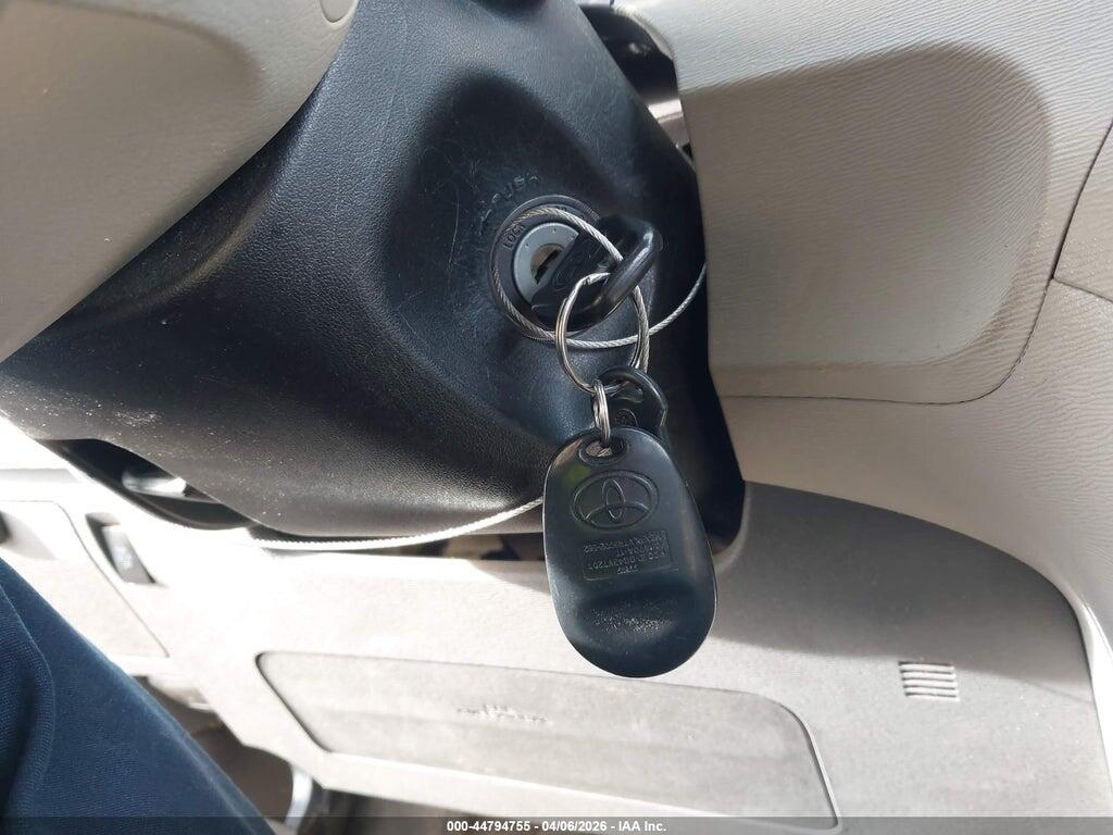 5TDKK3DC5DS333340 2013 TOYOTA SIENNA photo no. 11