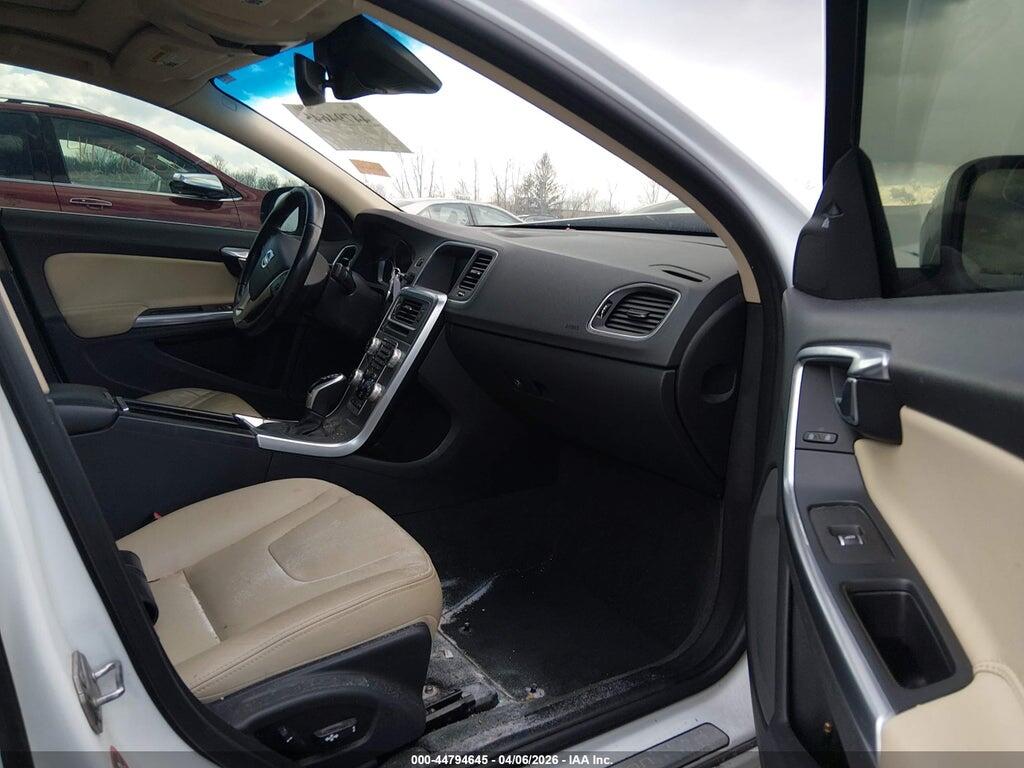 LYV402TK1JB166008 2018 VOLVO S60 INSCRIPTION photo no. 5