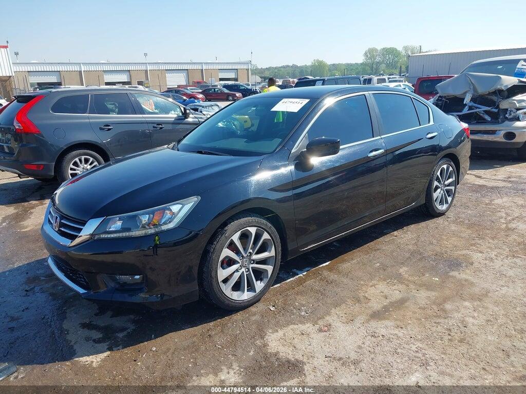 1HGCR2E5XFA177159 2015 HONDA ACCORD photo no. 2
