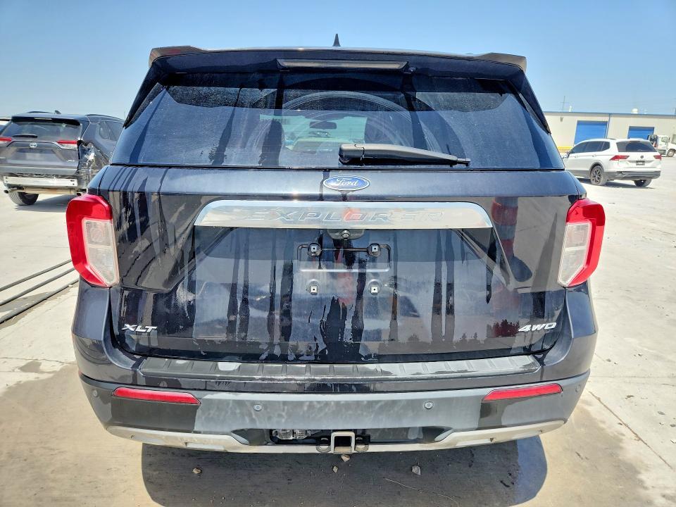 2022 FORD EXPLORER XLT — Фото 6 из 14