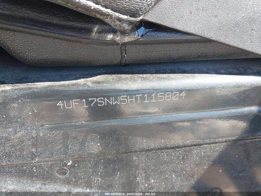 4UF17SNW5HT115804 2017 ARCTIC CAT ZR 8000 photo no. 9