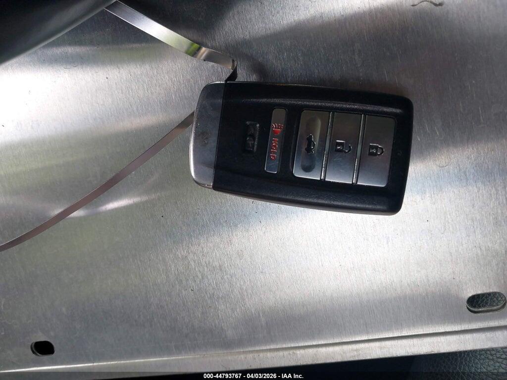 19UUB1F33LA002389 2020 ACURA TLX photo no. 11