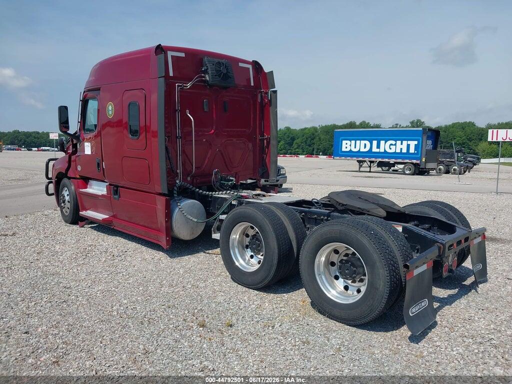 1FUJHHDV1PLUF8239 2023 FREIGHTLINER NEW CASCADIA 126 photo no. 3