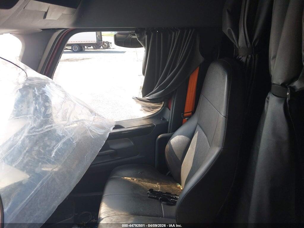 1FUJHHDV1PLUF8239 2023 FREIGHTLINER NEW CASCADIA 126 photo no. 7