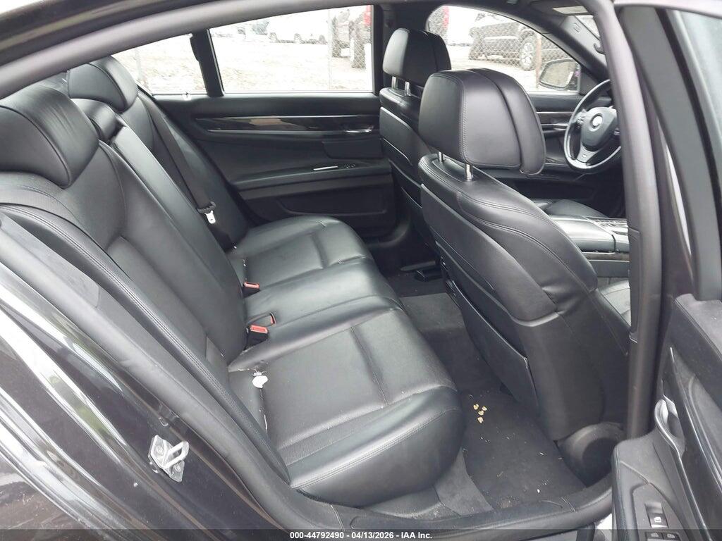 WBAYB6C52FD225381 2015 BMW 750I photo no. 8