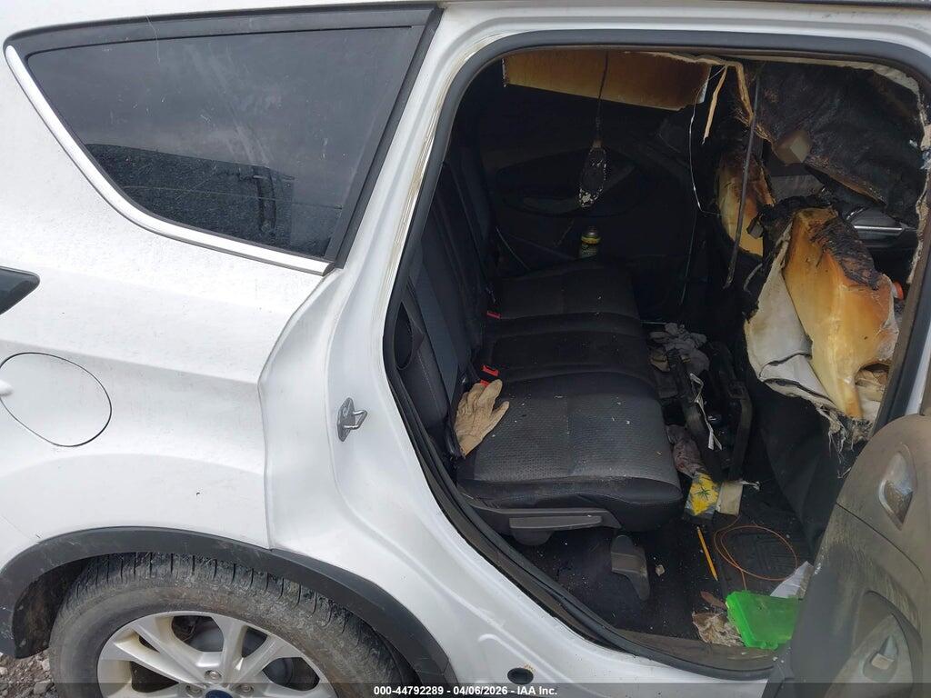 1FMCU9GD9HUD26152 2017 FORD ESCAPE photo no. 8