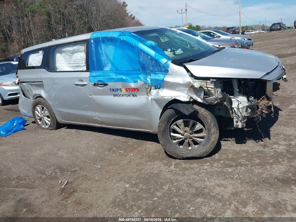 KNDMA5C18J6403397 2018 KIA SEDONA photo no. 1