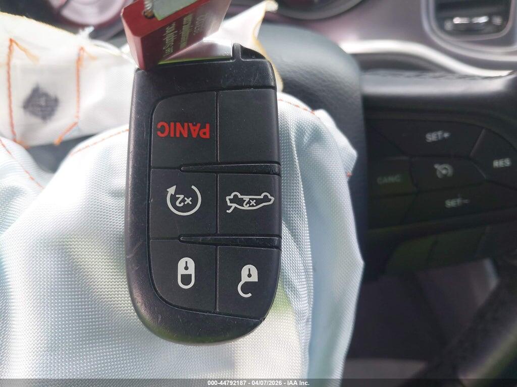 2C3CDXBGXKH683753 2019 DODGE CHARGER photo no. 11