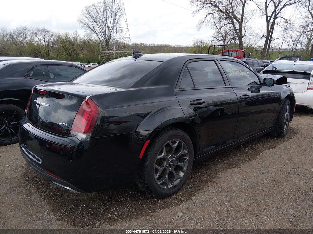 2C3CCAGGXFH808717 2015 CHRYSLER 300 photo no. 4