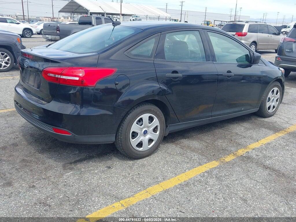 1FADP3E26HL348216 2017 FORD FOCUS photo no. 4