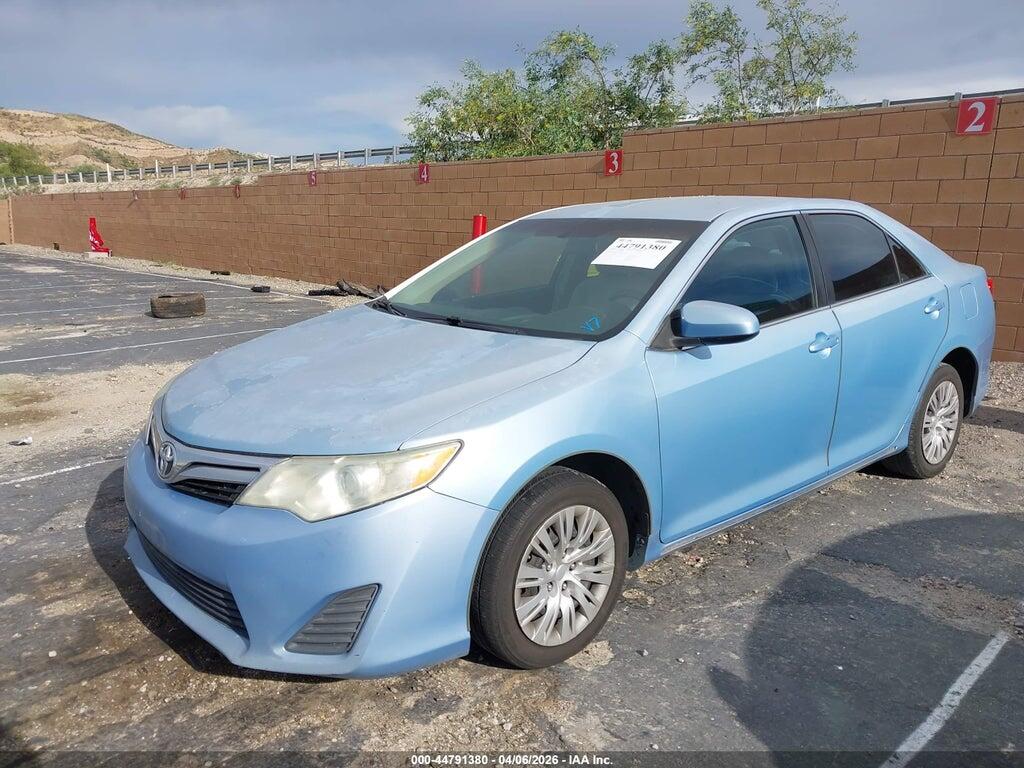 4T1BF1FK5CU572955 2012 TOYOTA CAMRY photo no. 2