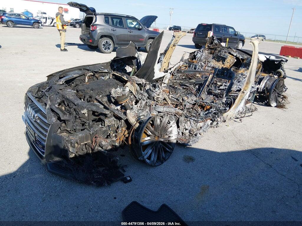 WAU44AFD4HN020835 2017 AUDI A8 L photo no. 2
