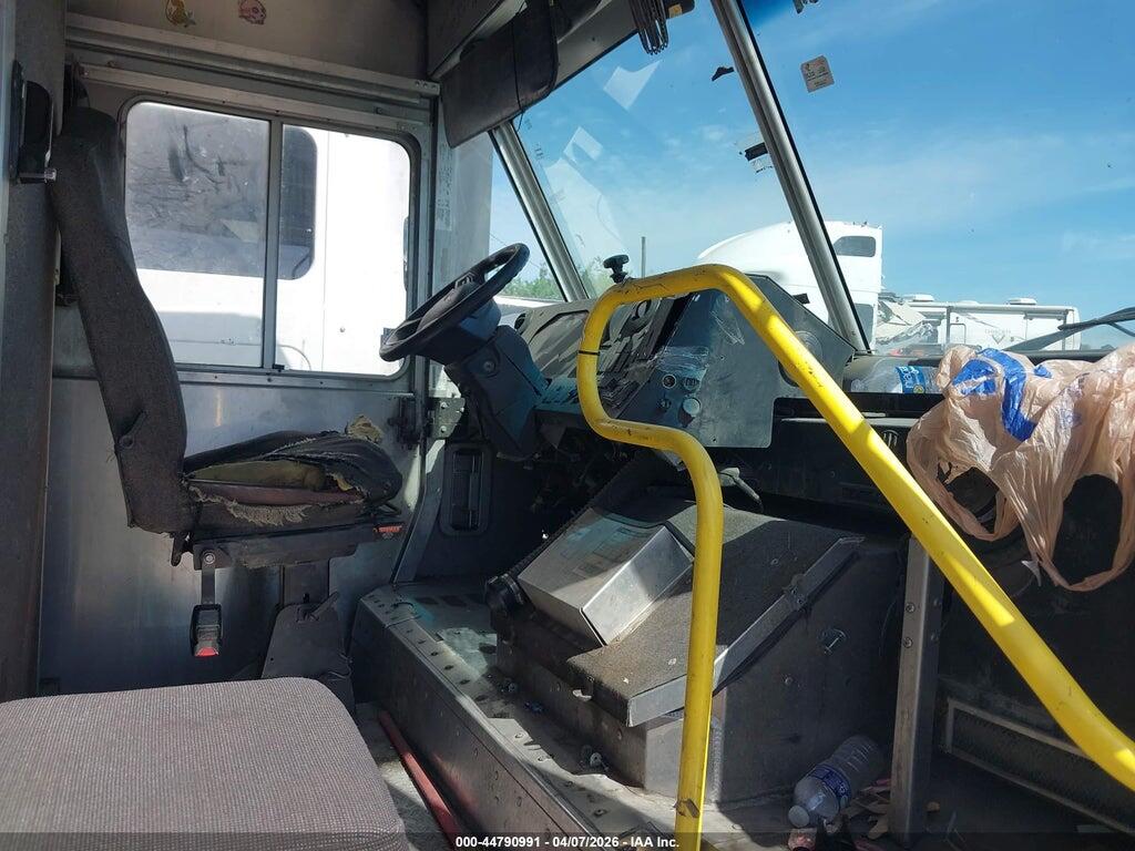 1F65F5KN2M0A05624 2021 FORD F-59 COMMERCIAL STRIPPED photo no. 7