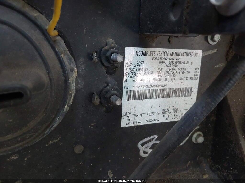 1F65F5KN2M0A05624 2021 FORD F-59 COMMERCIAL STRIPPED photo no. 8