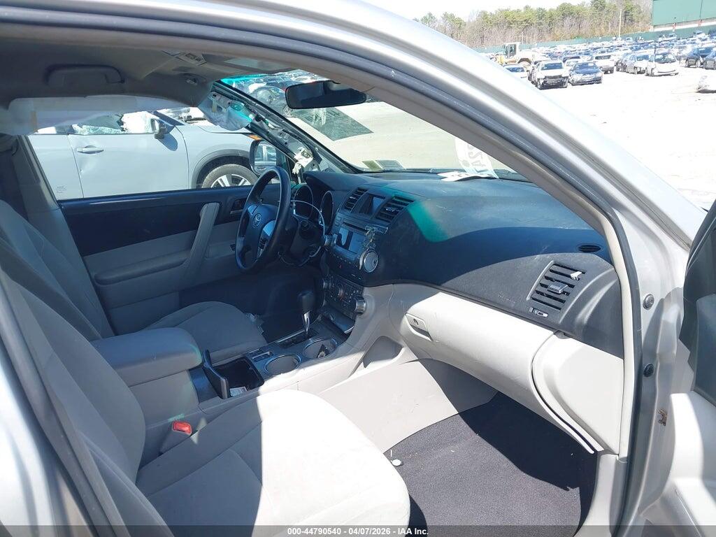 5TDBK3EH3BS086195 2011 TOYOTA HIGHLANDER photo no. 5