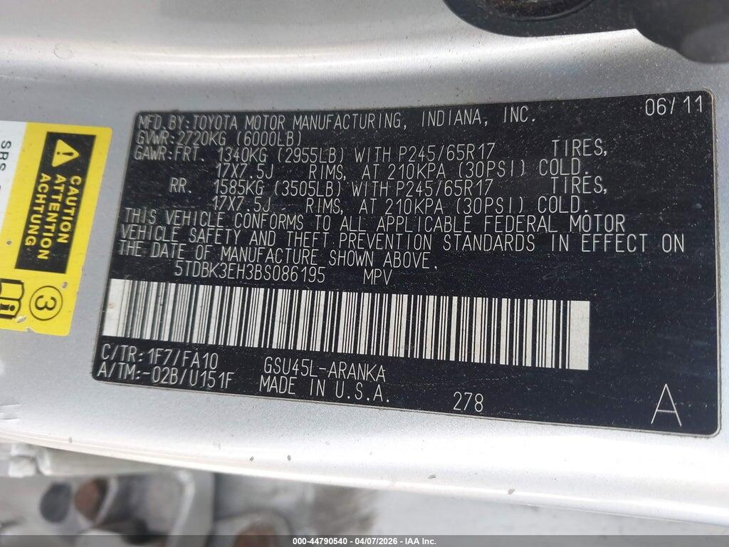 5TDBK3EH3BS086195 2011 TOYOTA HIGHLANDER photo no. 9