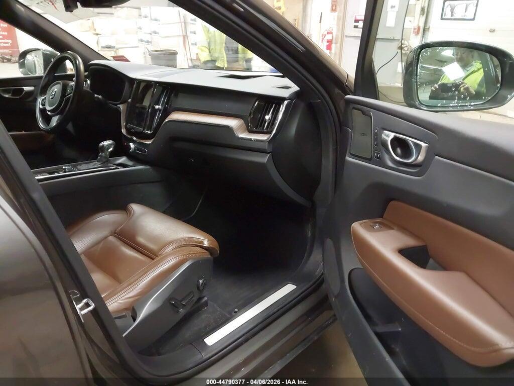 YV4102RL9M1740835 2021 VOLVO XC60 photo no. 5