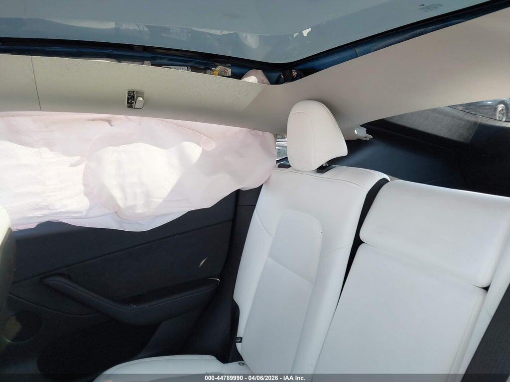 7SAYGAEE7SF223863 2025 TESLA MODEL Y photo no. 8