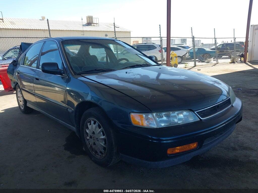 1HGCD5635TA040302 1996 HONDA ACCORD photo no. 1