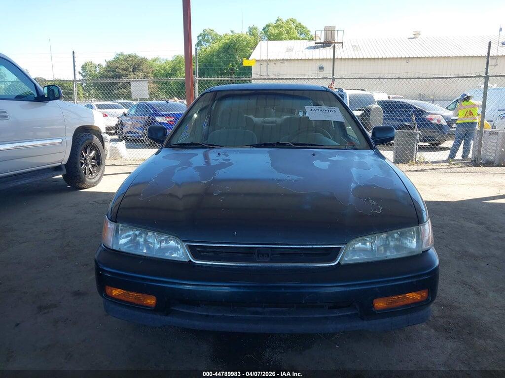1HGCD5635TA040302 1996 HONDA ACCORD photo no. 12