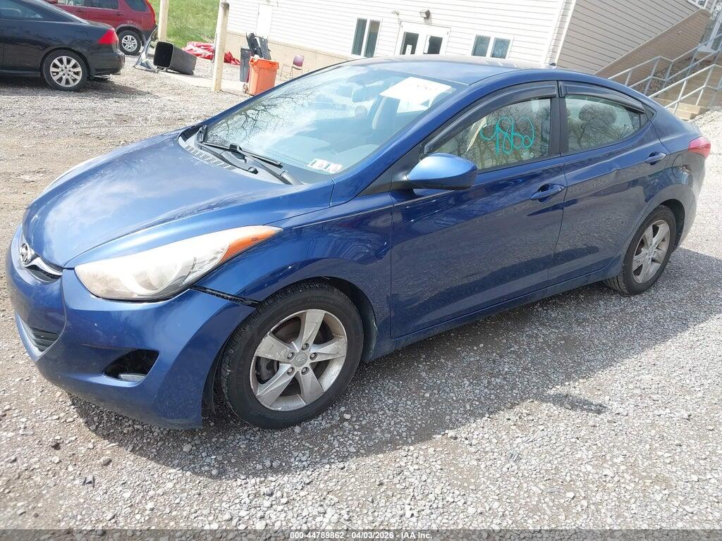 KMHDH4AE2DU813569 2013 HYUNDAI ELANTRA photo no. 2