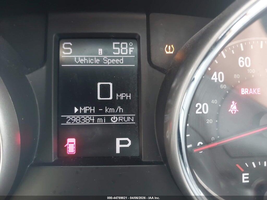 1J4RS4GG8BC554071 2011 JEEP GRAND CHEROKEE photo no. 7