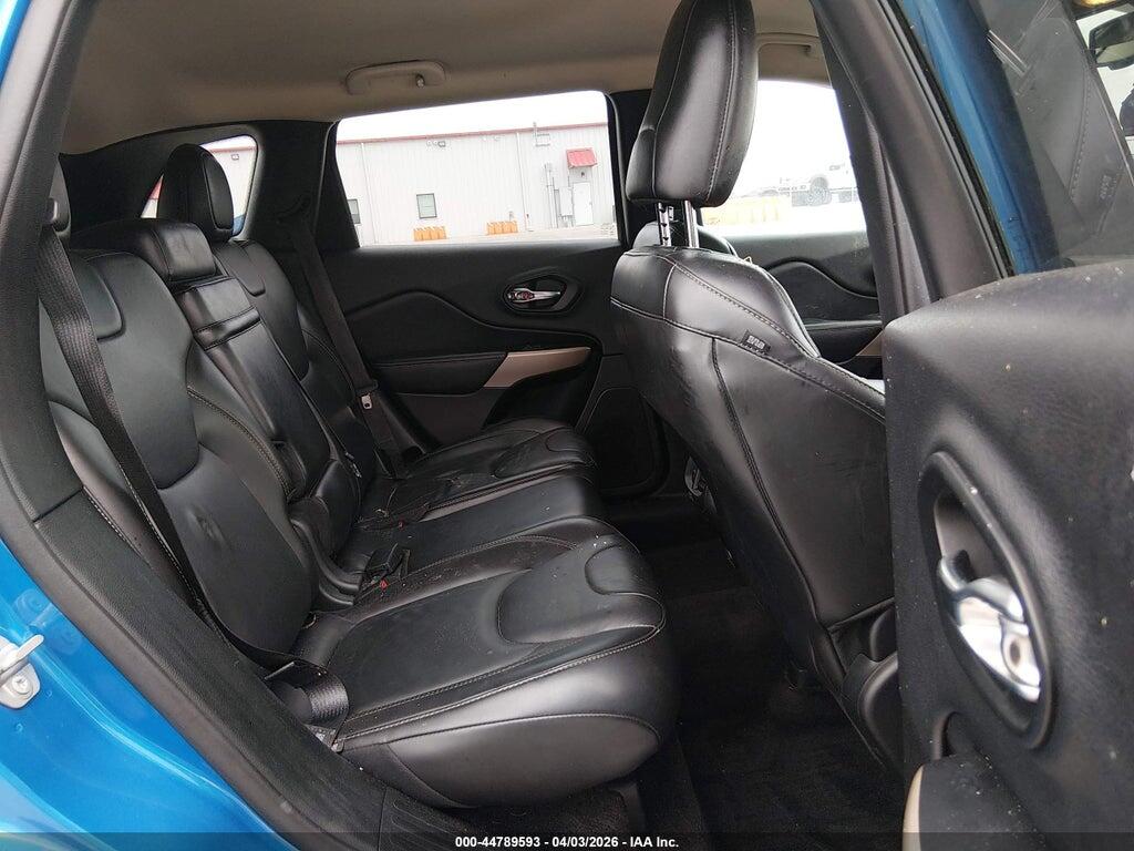 1C4PJMDB1JD570730 2018 JEEP CHEROKEE photo no. 8