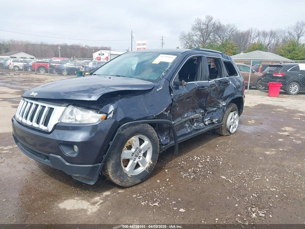 1C4RJFAGXDC568537 2013 JEEP GRAND CHEROKEE photo no. 2