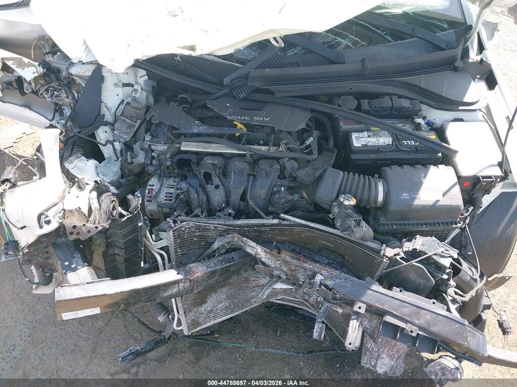 5NPD74LF6JH396489 2018 HYUNDAI ELANTRA photo no. 10