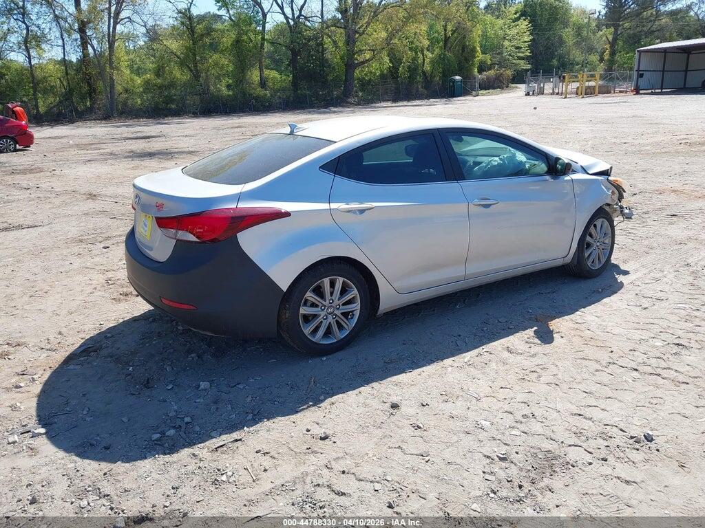 KMHDH4AE5FU438201 2015 HYUNDAI ELANTRA photo no. 4