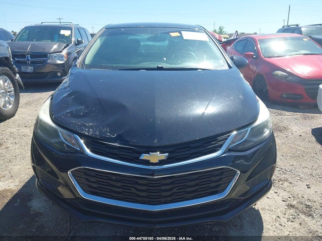 1G1BE5SM9J7239054 2018 CHEVROLET CRUZE photo no. 12