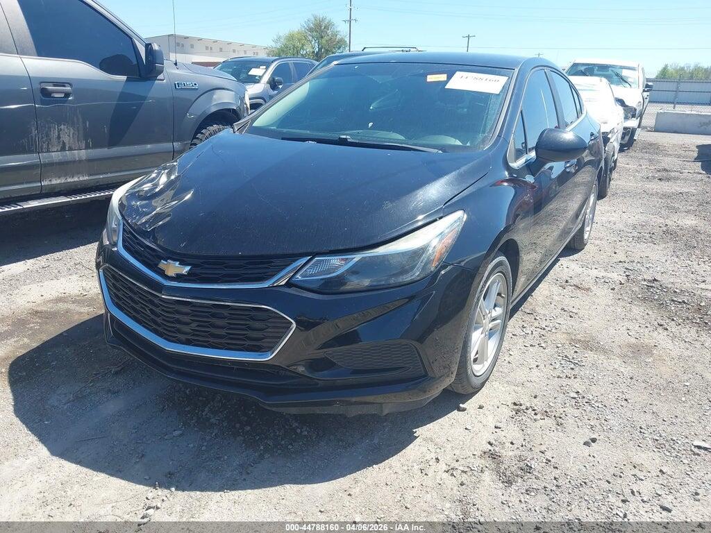 1G1BE5SM9J7239054 2018 CHEVROLET CRUZE photo no. 2