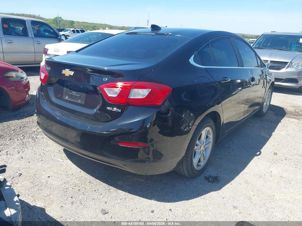 1G1BE5SM9J7239054 2018 CHEVROLET CRUZE photo no. 4