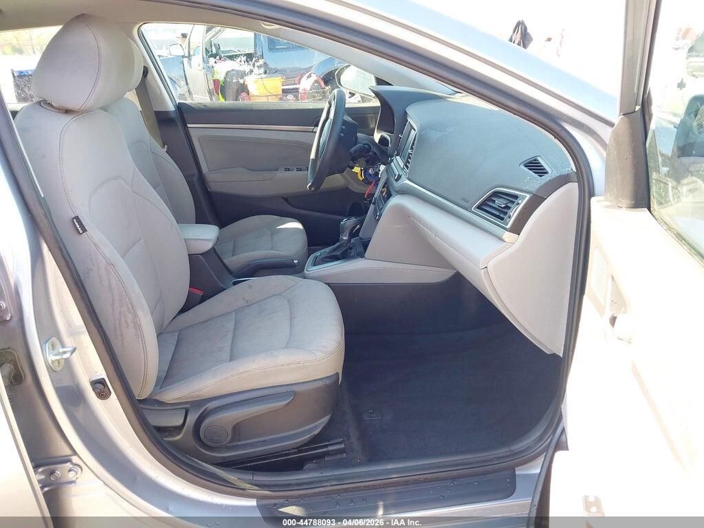 5NPD84LF0HH046766 2017 HYUNDAI ELANTRA photo no. 5