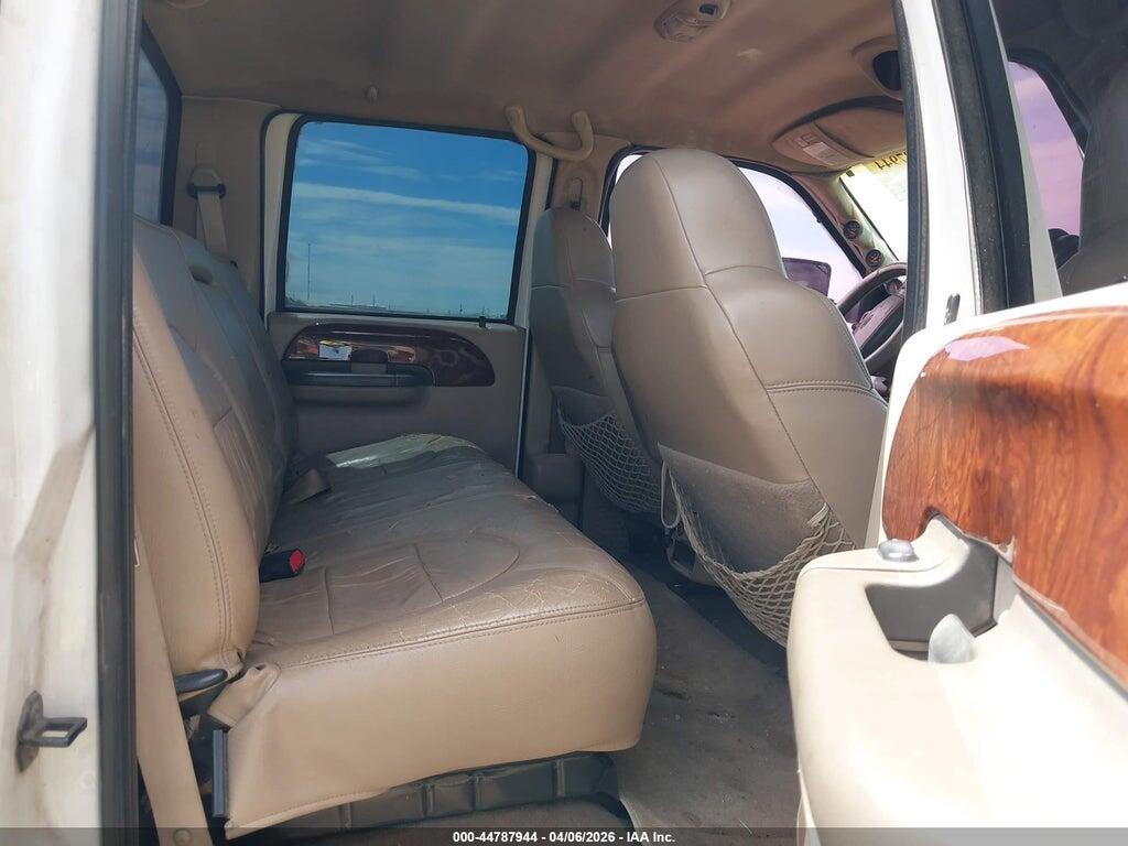 1FTNW21F0YEC71559 2000 FORD F-250 photo no. 8