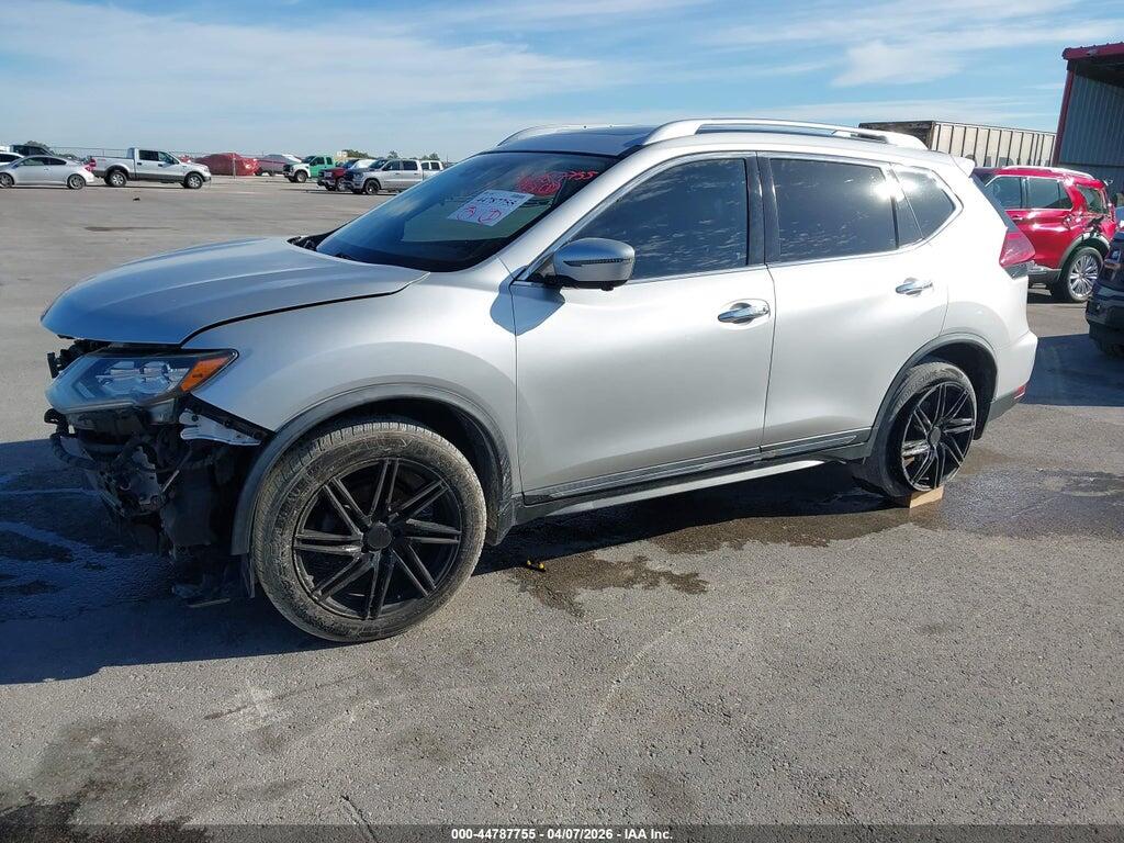 JN8AT2MT2JW487720 2018 NISSAN ROGUE photo no. 2