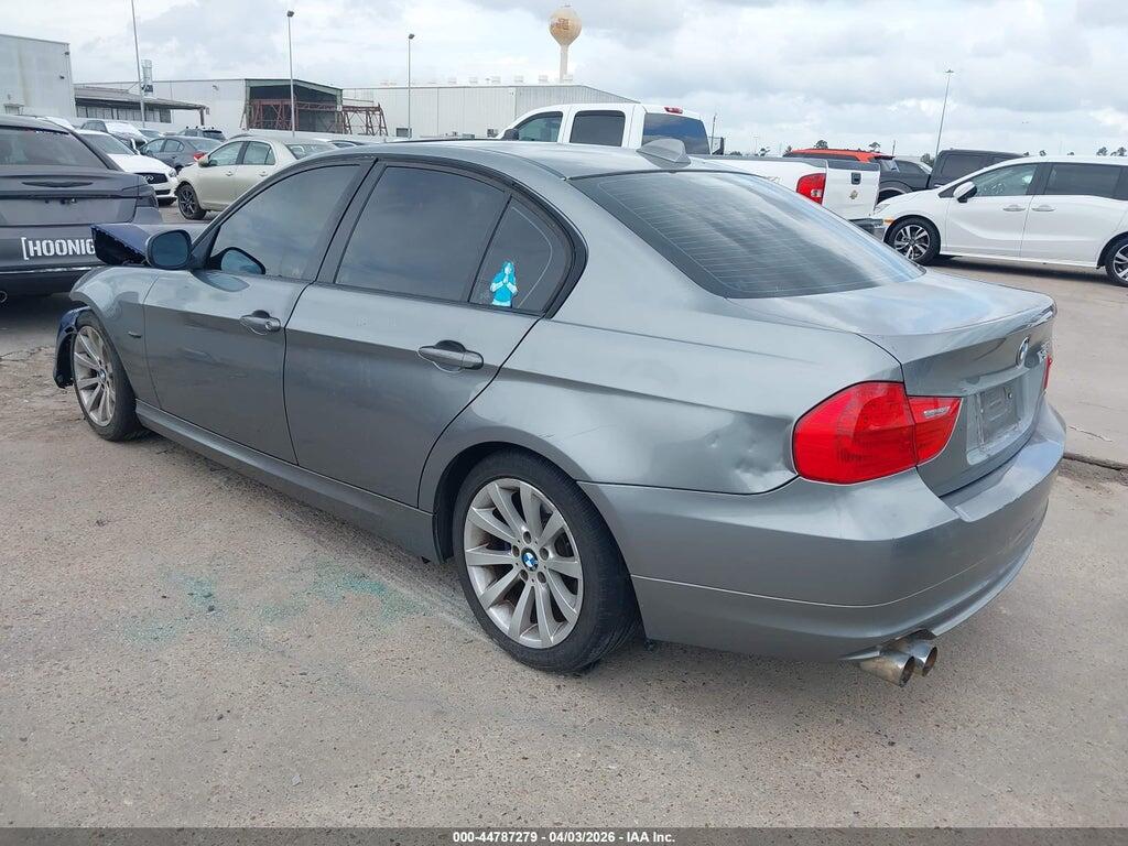 WBAPH73539E128740 2009 BMW 328I photo no. 3