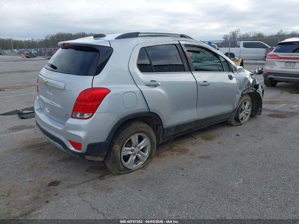 3GNCJLSB1JL303374 2018 CHEVROLET TRAX photo no. 4