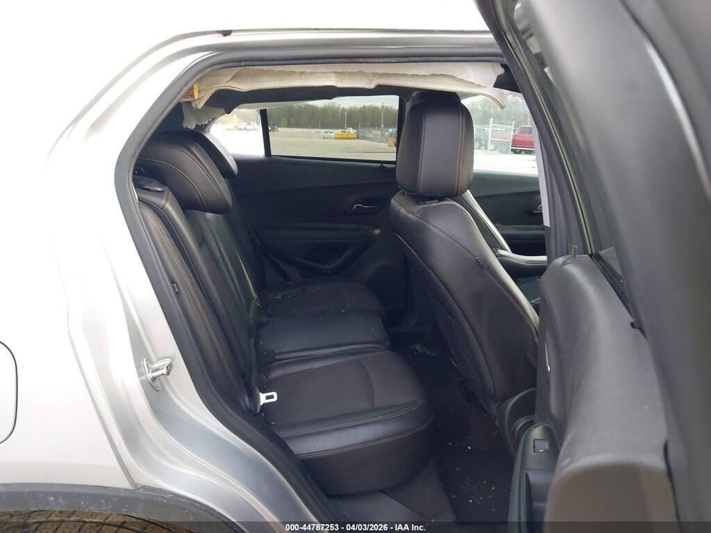 3GNCJLSB1JL303374 2018 CHEVROLET TRAX photo no. 8