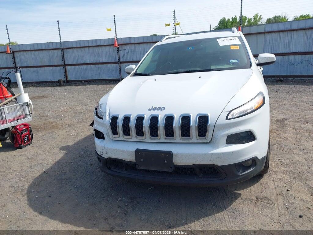 1C4PJLLB8JD540099 2018 JEEP CHEROKEE photo no. 12