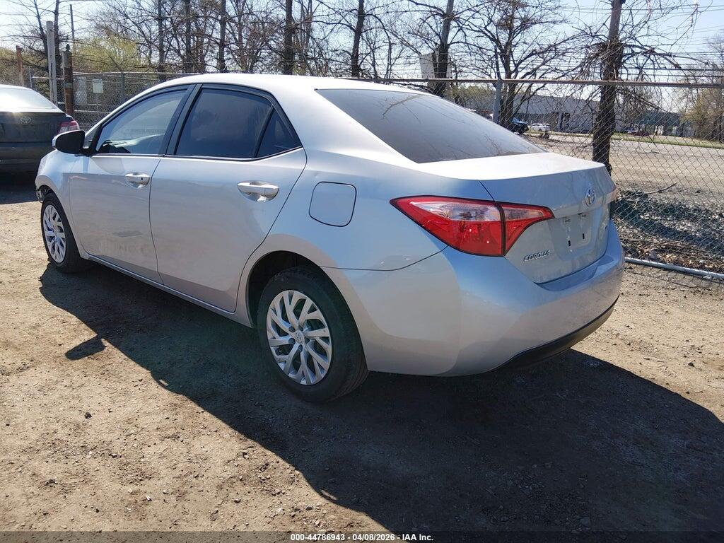 5YFBURHE2KP928130 2019 TOYOTA COROLLA photo no. 3