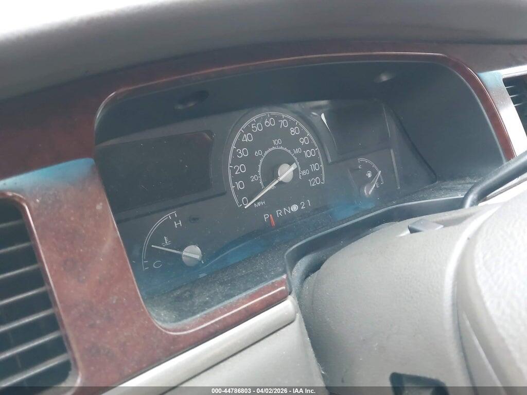 1LNHM82W83Y609166 2003 LINCOLN TOWN CAR photo no. 7