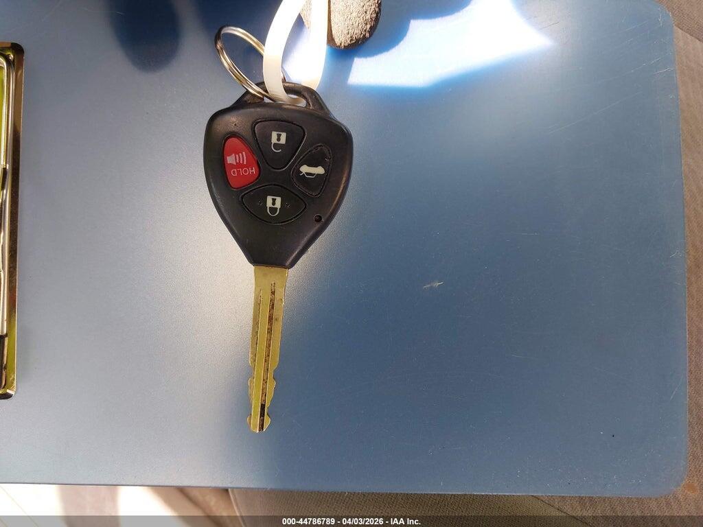 4T4BF3EK2BR133049 2011 TOYOTA CAMRY photo no. 11