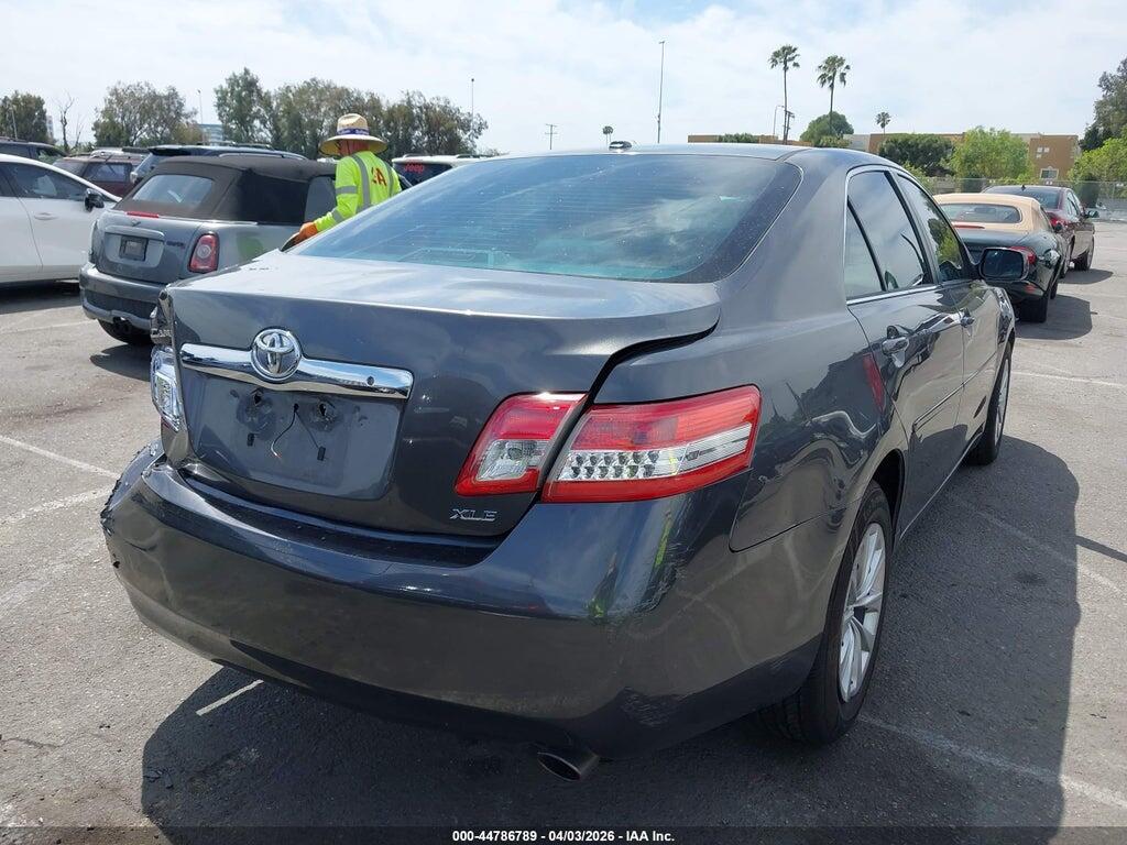 4T4BF3EK2BR133049 2011 TOYOTA CAMRY photo no. 4