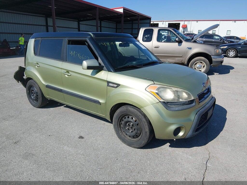 KNDJT2A54D7635088 2013 KIA SOUL photo no. 1