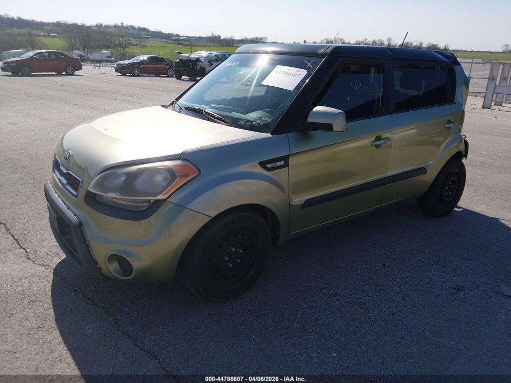 KNDJT2A54D7635088 2013 KIA SOUL photo no. 2