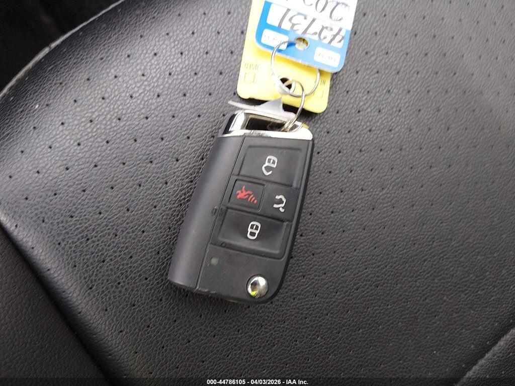 3VV3B7AX5MM102121 2021 VOLKSWAGEN TIGUAN photo no. 11